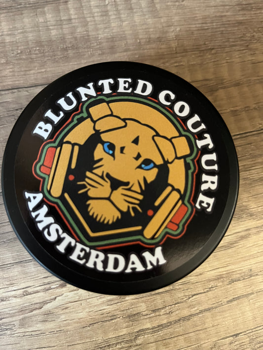 round blunted couture Amsterdam lion tin