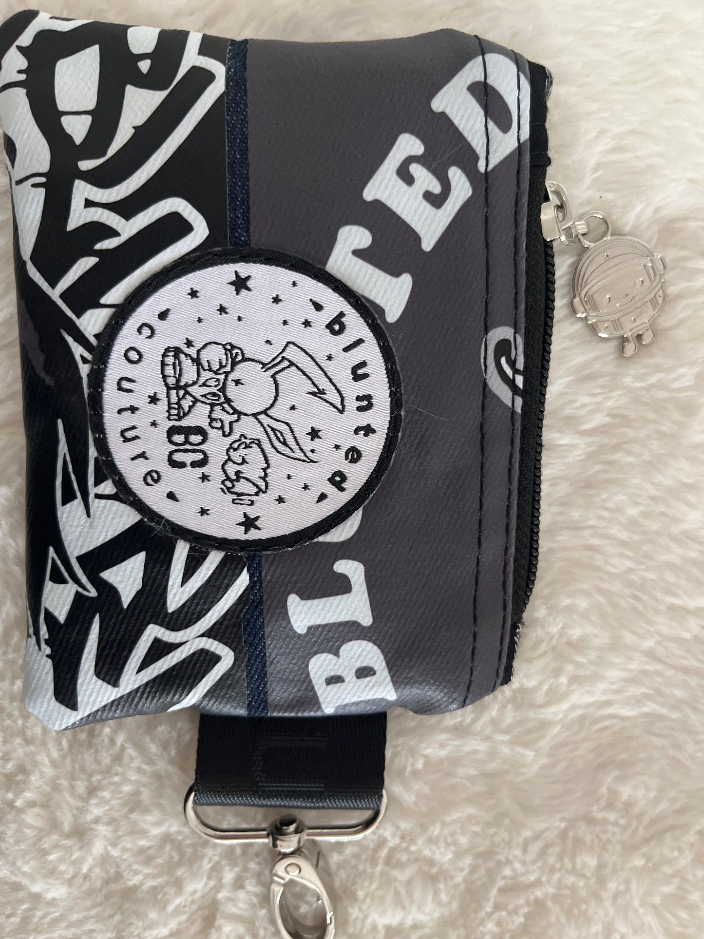 mini USB stash bag – smokey & blunted