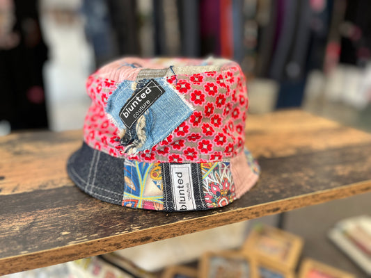 reversible patches bucket hat 58cm