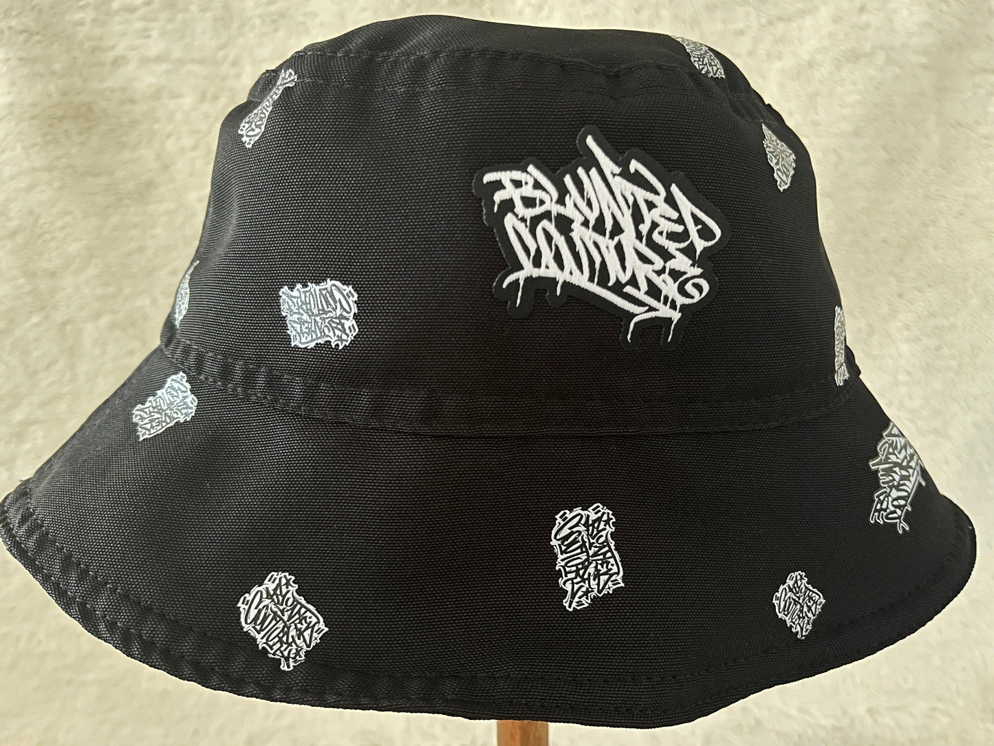 broke graff reversible bucket hat