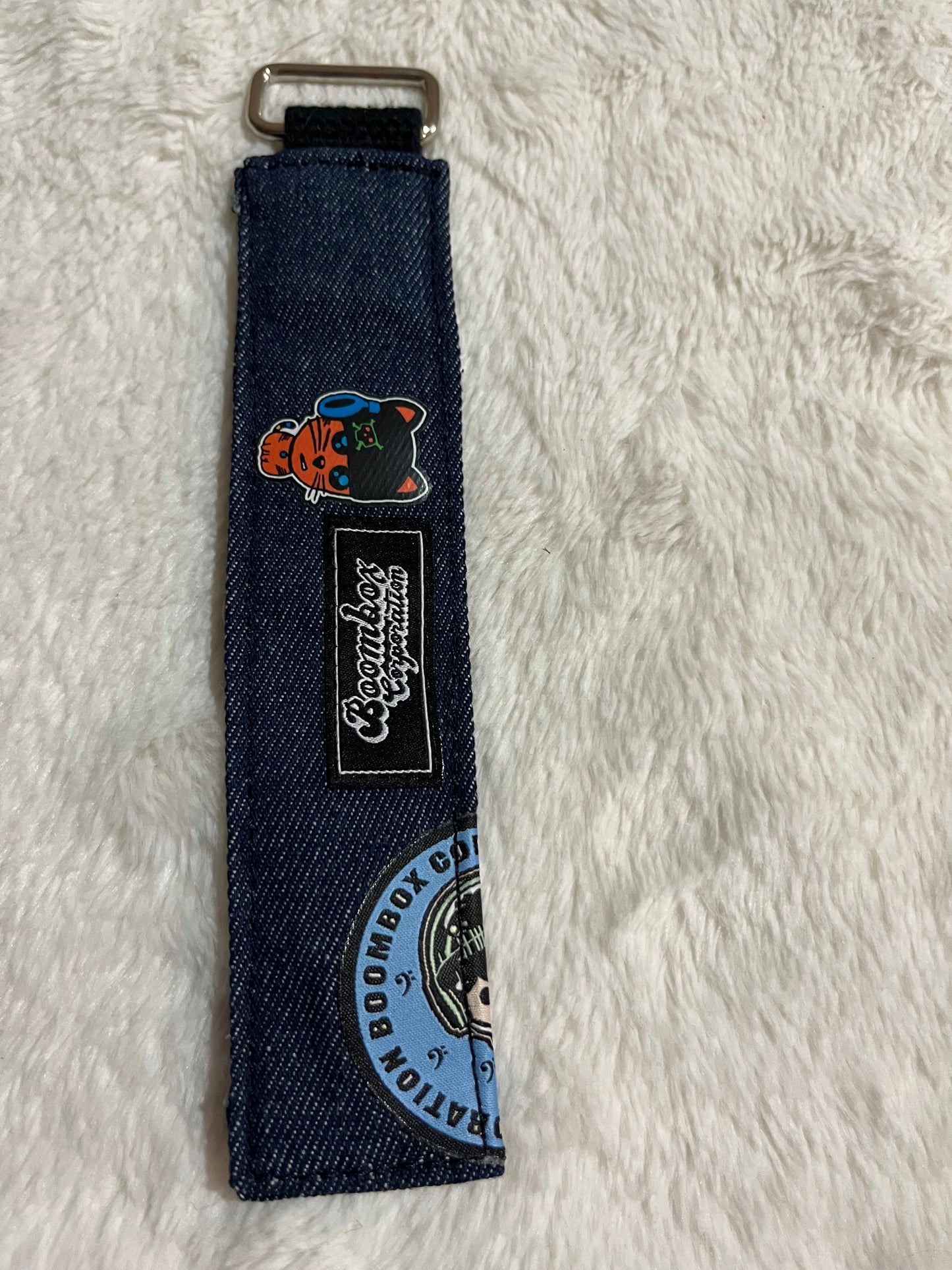 bag tag x hard claws