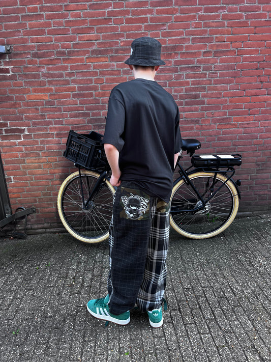 comfy pants S black check