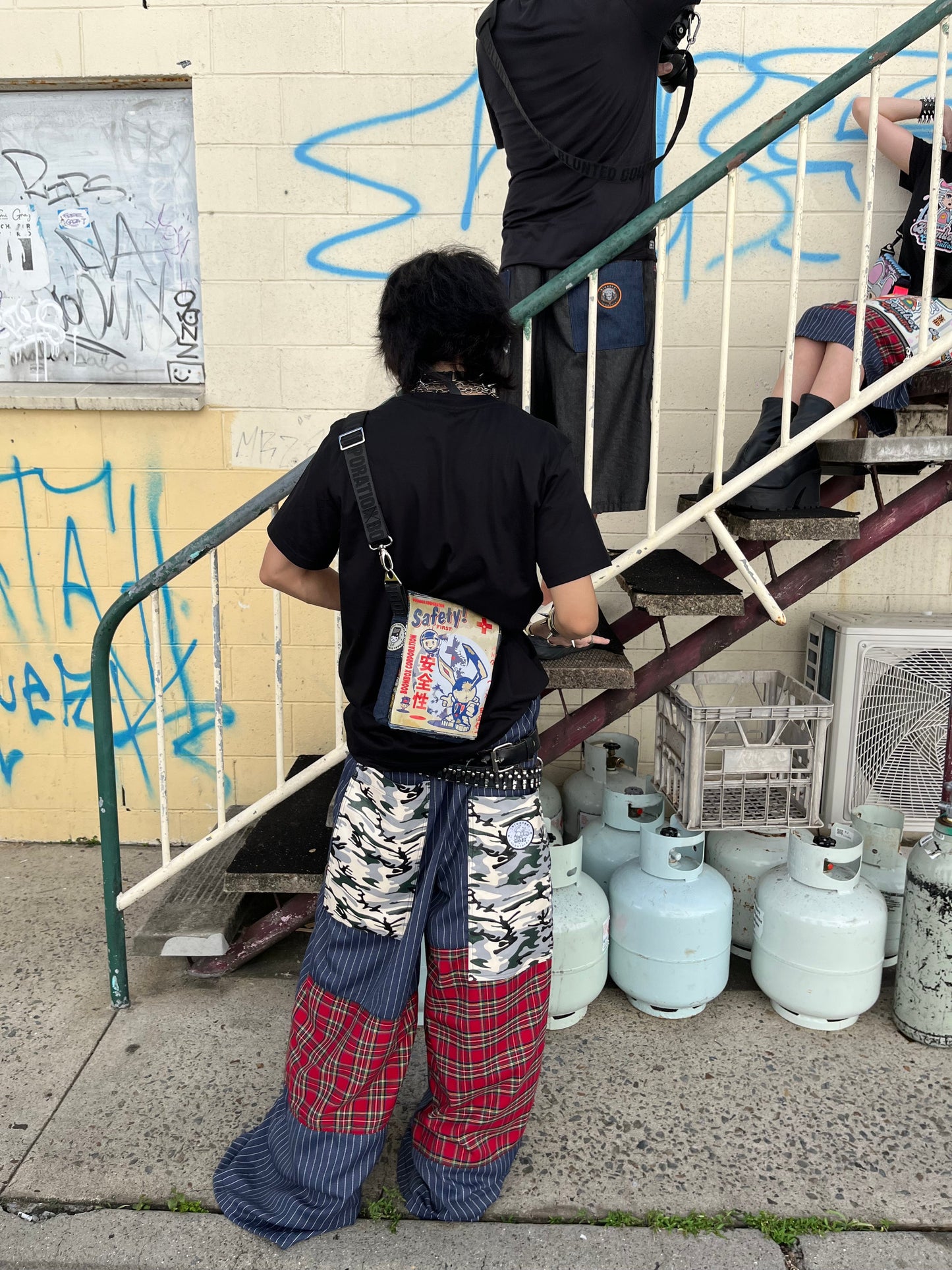 phat pants crazy zips