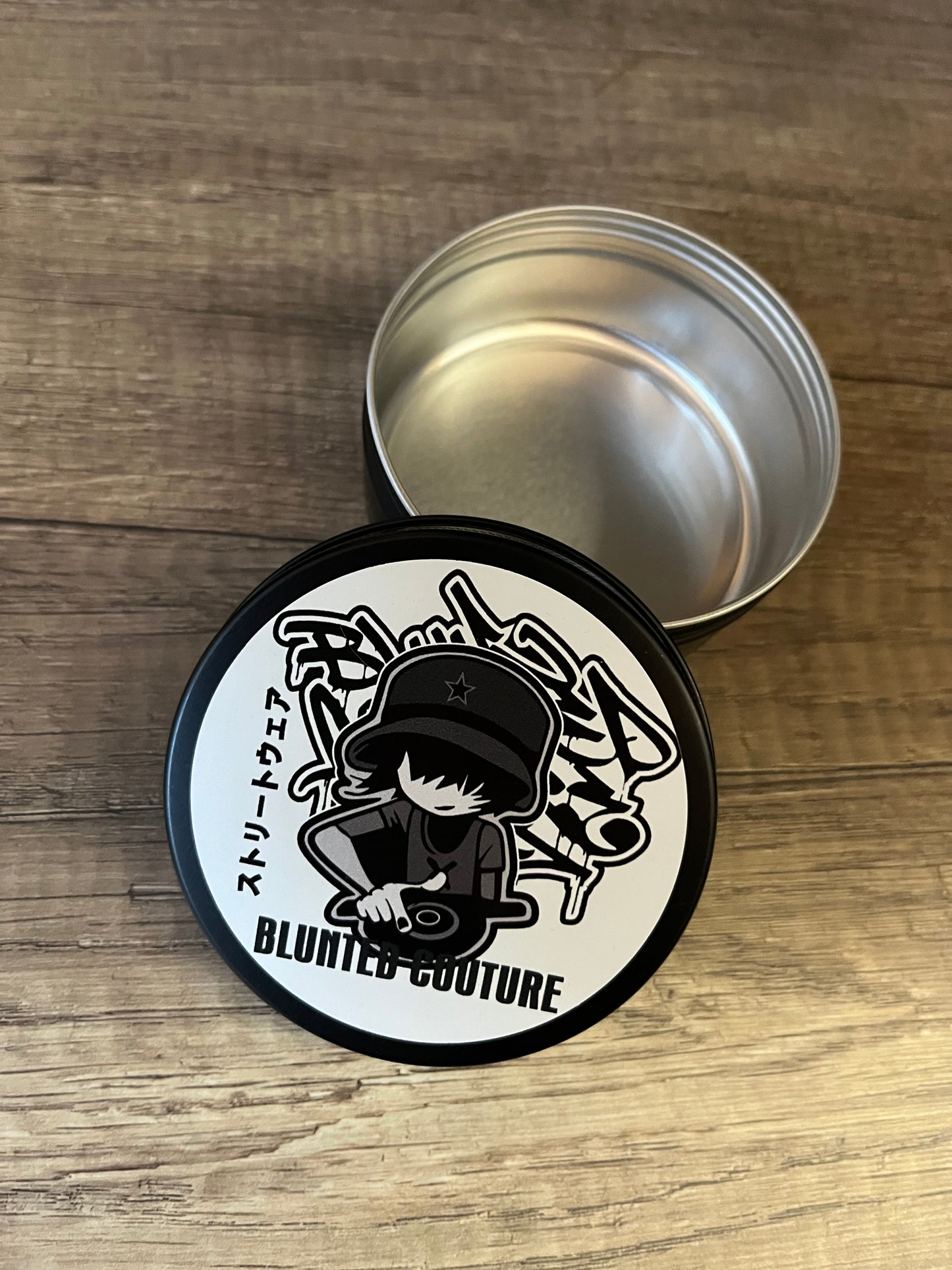 round blunted couture vinyl dj tin