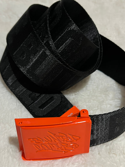 blunted couture belt black / orange buckle