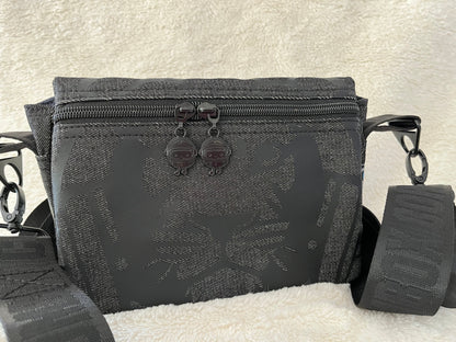 boombox one off lion bag