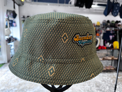 reversible puppy bucket hat / short brim