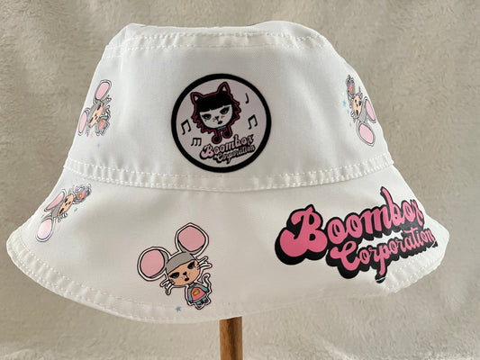reversible white maisie bucket hat