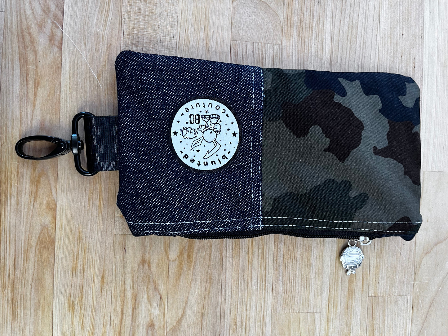 pochette nuclear blazie camo