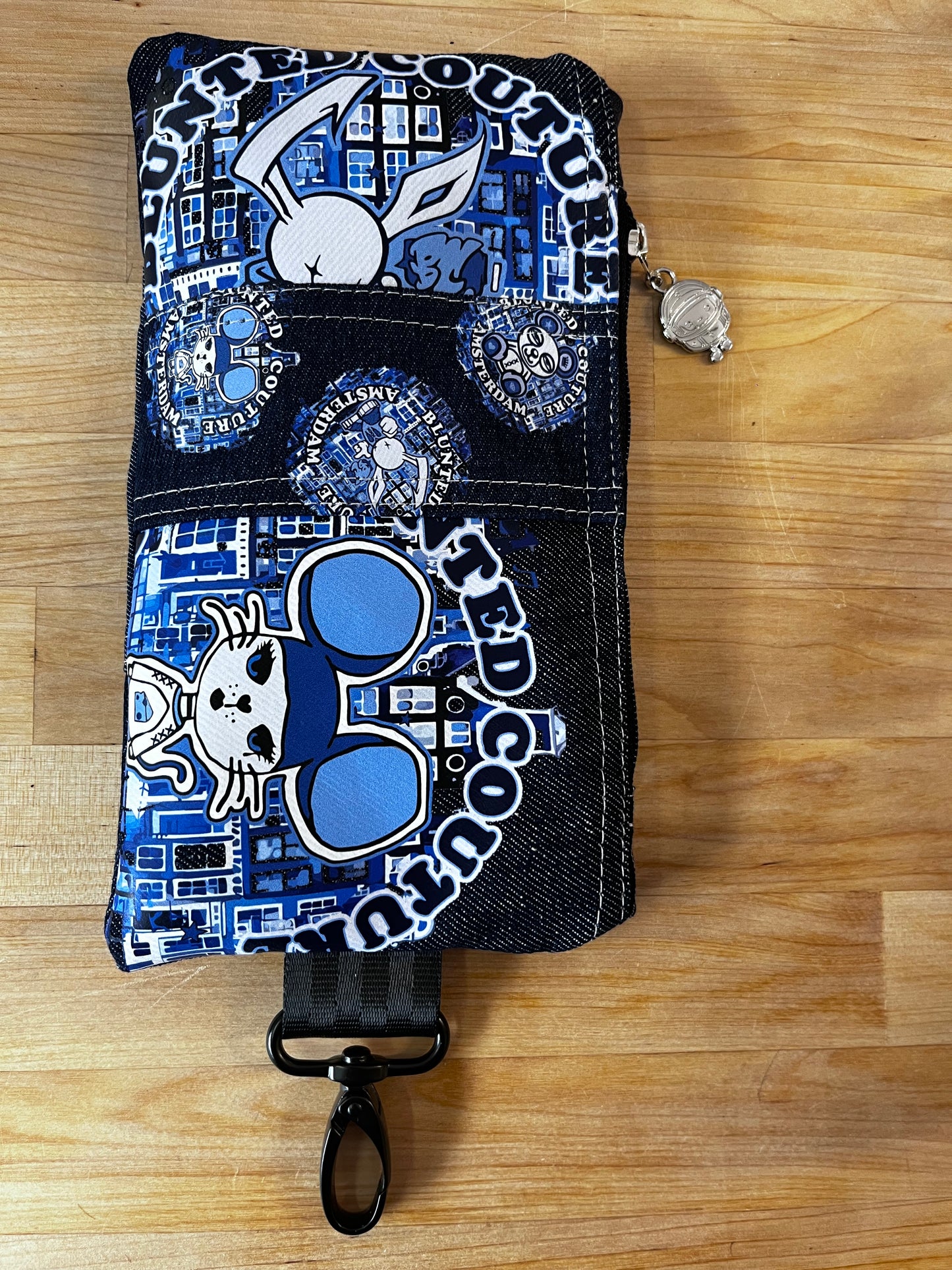 pochette delft blue