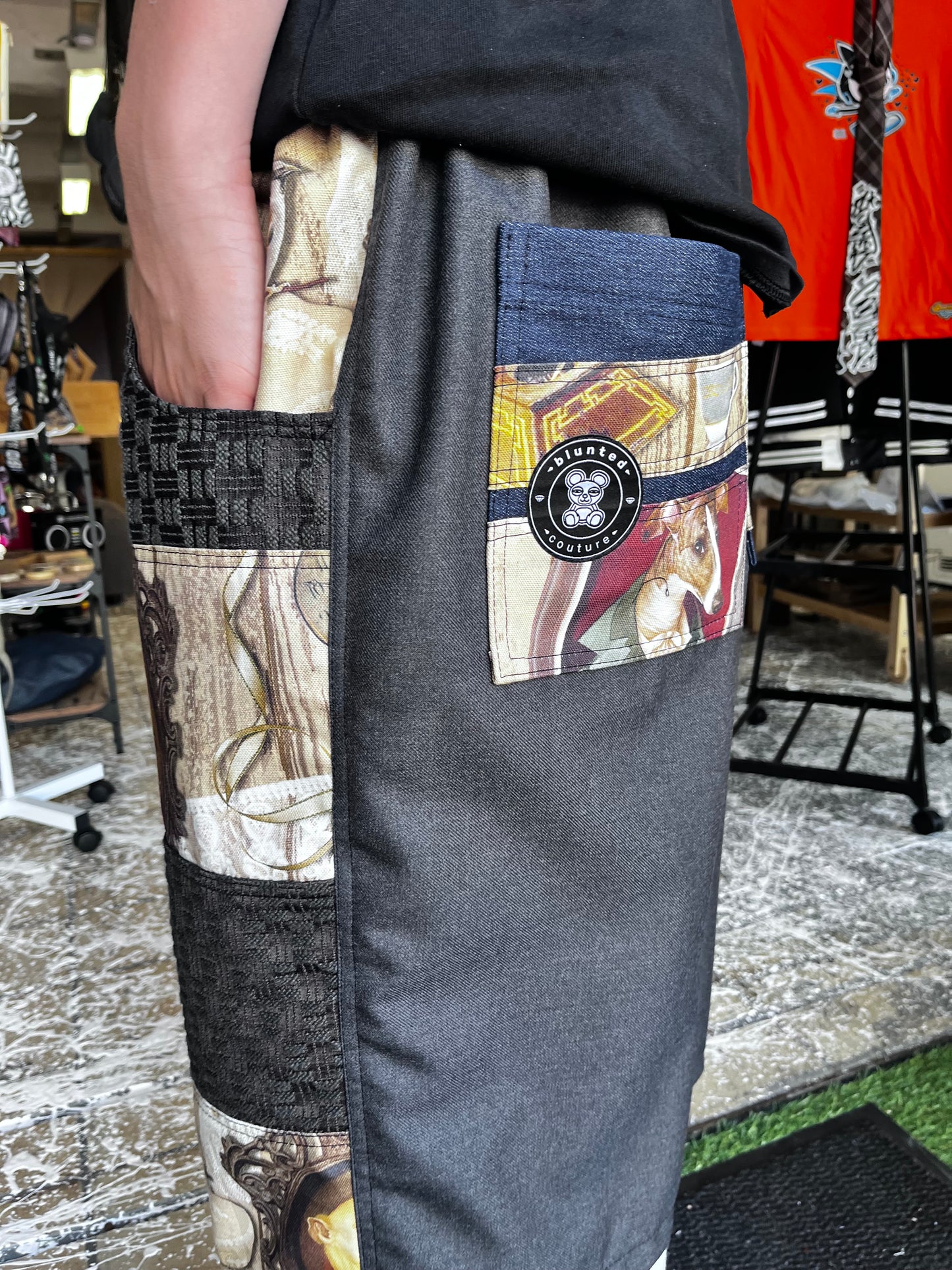 denim shorts fancy dog XL