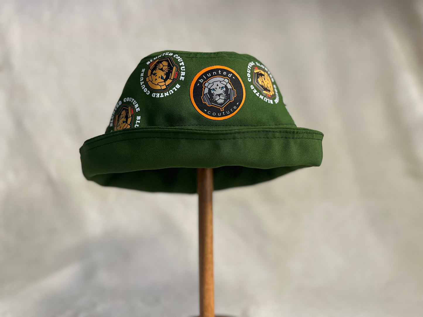 reversible lion green bucket hat