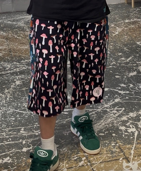 denim shorts mushroom XL