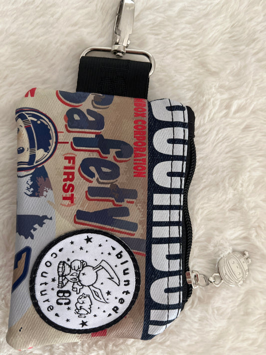 mini USB stash bag – big ups safety first