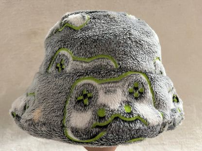 reversible controller furry bucket hat