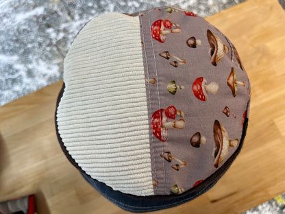 reversible mushroom cord tartan bucket hat / short brim