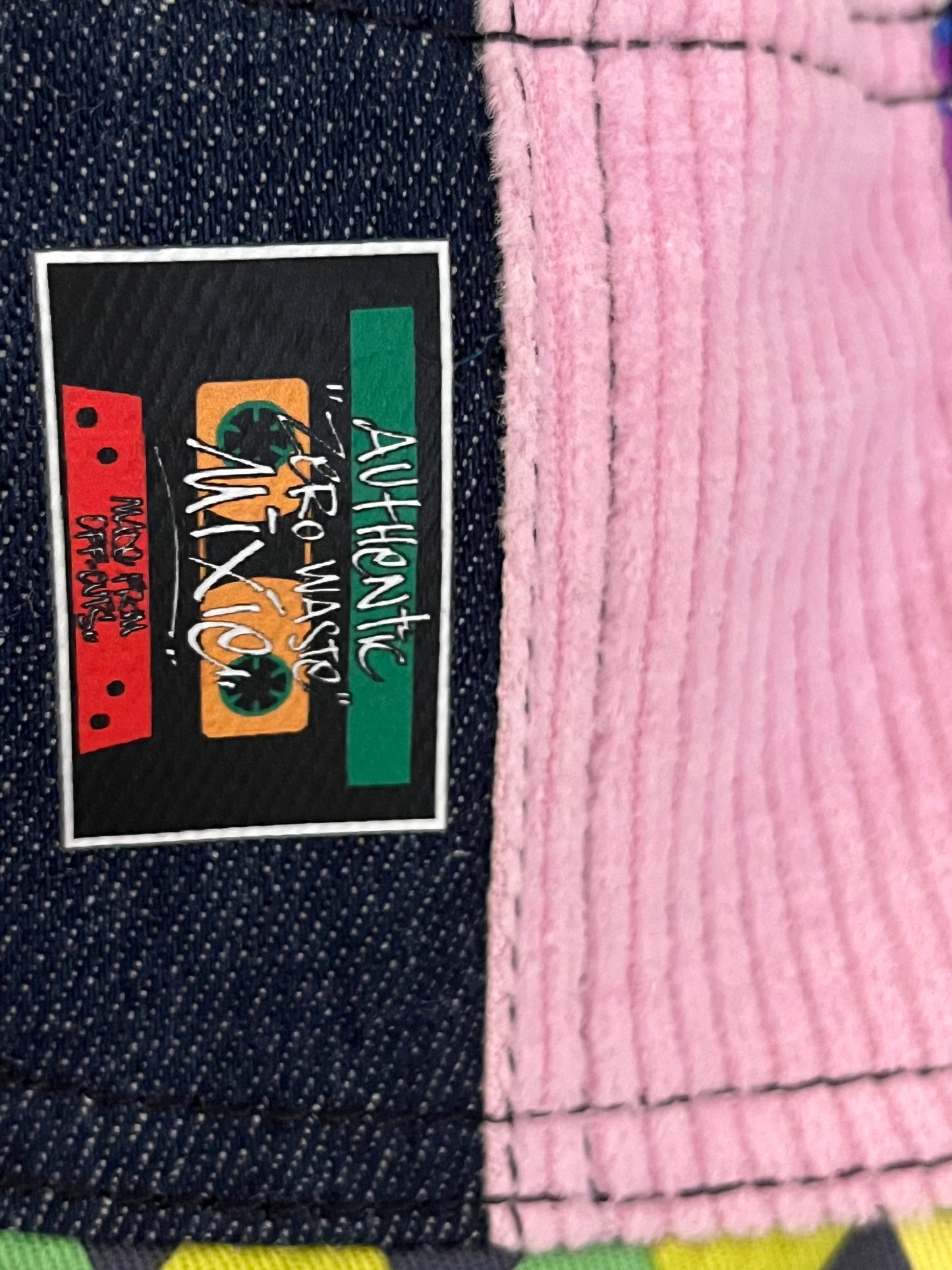 mixie hat #6 fully reversible bucket hat