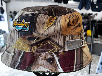 reversible puppy bucket hat / short brim