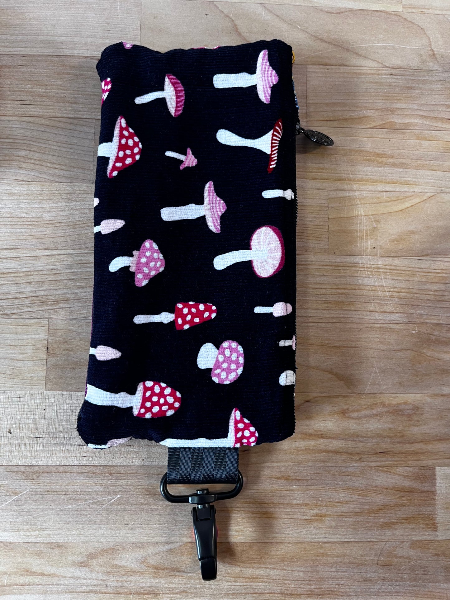pochette mushroom