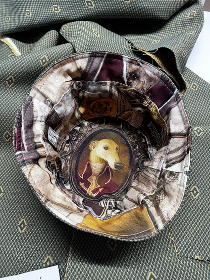 reversible puppy bucket hat / short brim