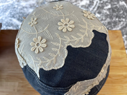 reversible flowers on denim bucket hat / short brim 62cm