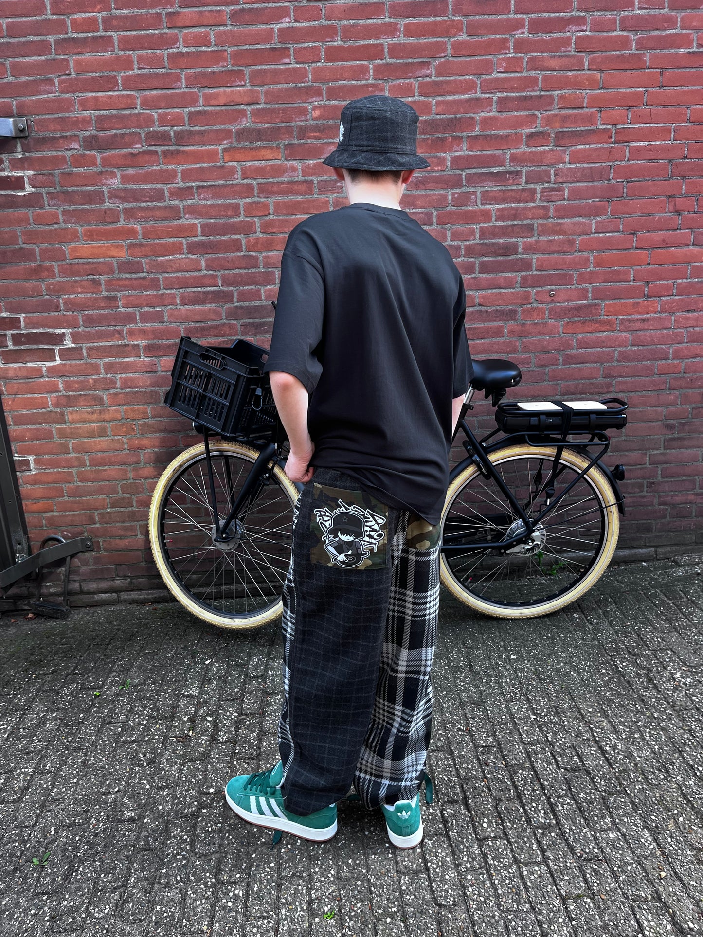 comfy pants S black check